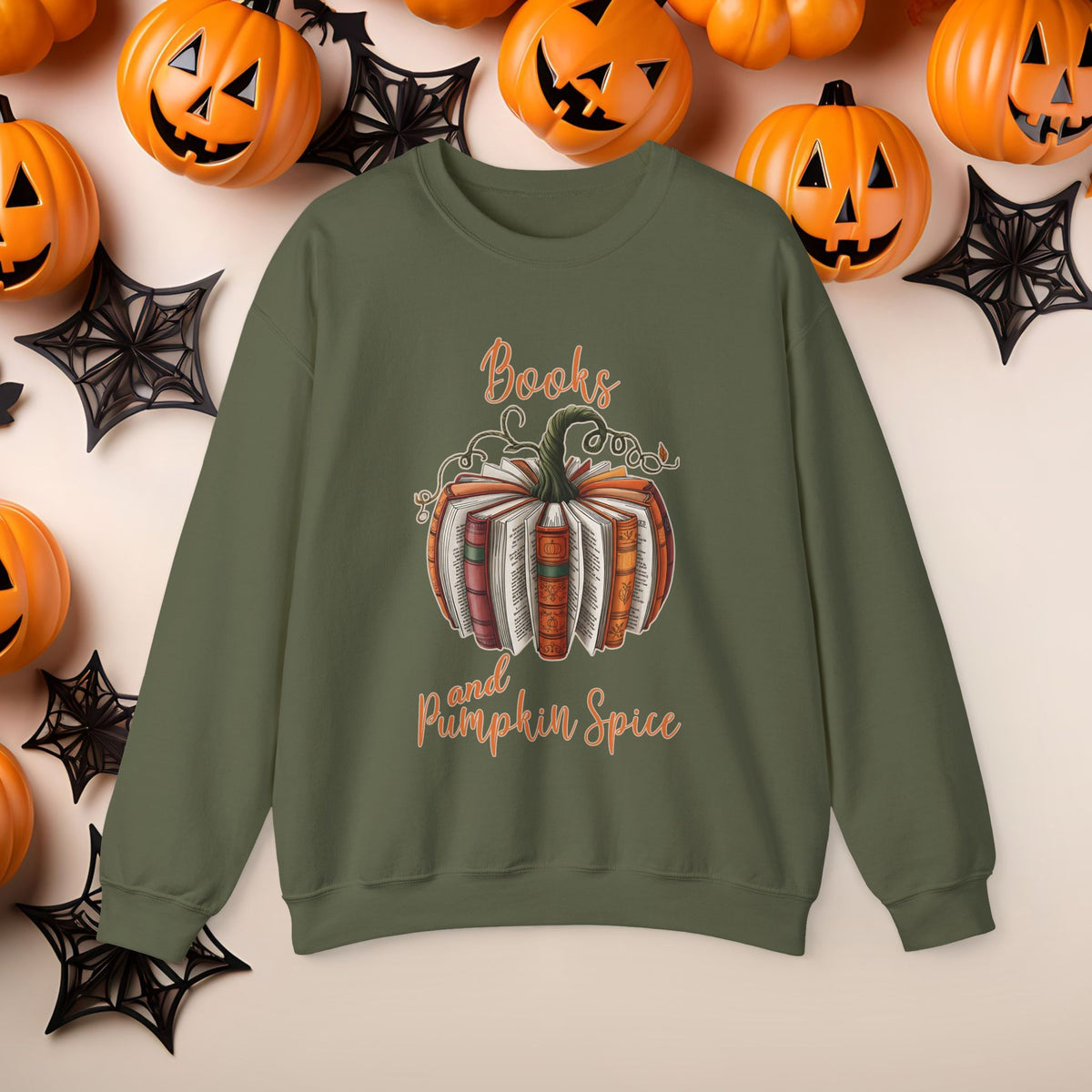 Funny Halloween Pumpkin Reading Bookish Crewneck Cute Fall Fun Pumpkin Cozy Season Sweatshirt Autumn Book Club Shirt for Mom Daughter Bestie