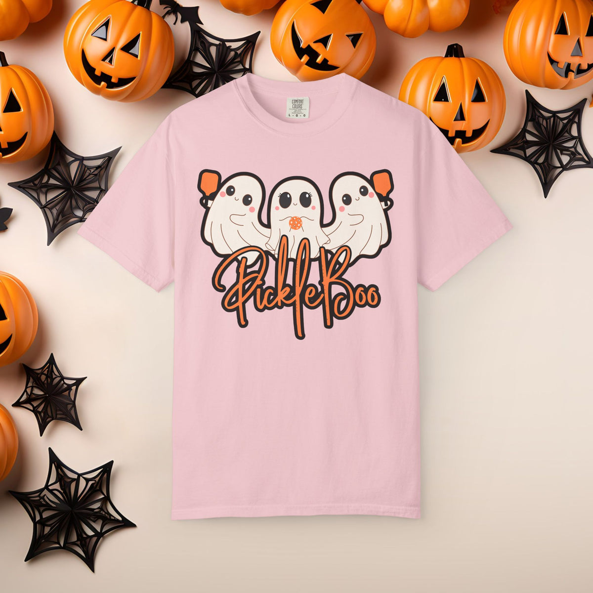 Pickleball Comfort Colors Halloween Ghost Shirt Cute Ghosts Playing Pickleball Boo Trick or Treat Fall Shirt for Pickleball Player