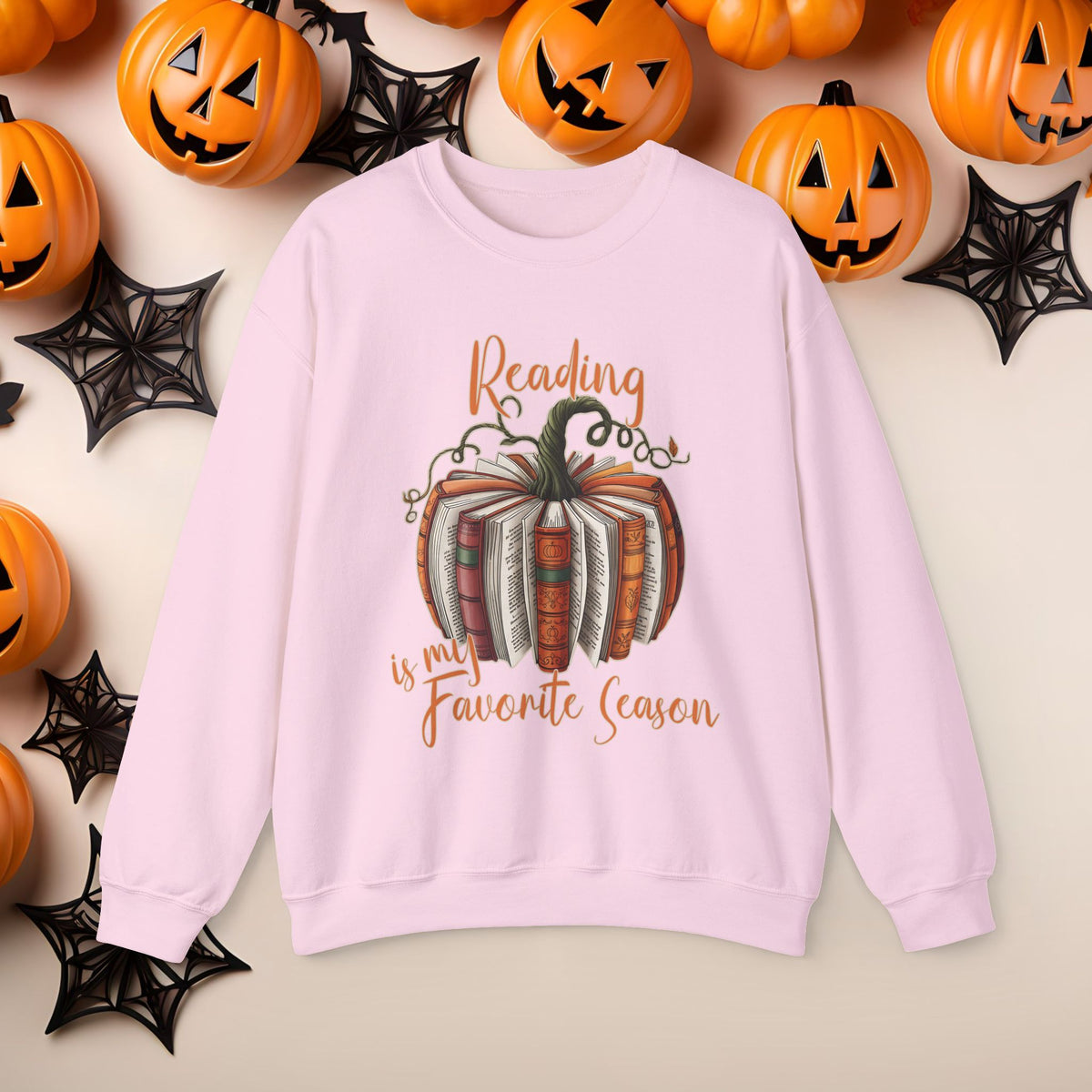 Funny Halloween Pumpkin Reading Bookish Crewneck Cute Fall Fun Pumpkin Cozy Season Sweatshirt Autumn Book Club Shirt for Mom Daughter Bestie