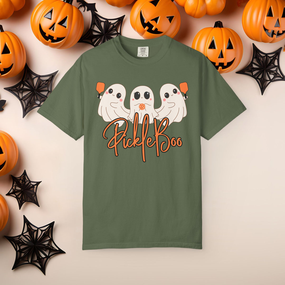 Pickleball Comfort Colors Halloween Ghost Shirt Cute Ghosts Playing Pickleball Boo Trick or Treat Fall Shirt for Pickleball Player