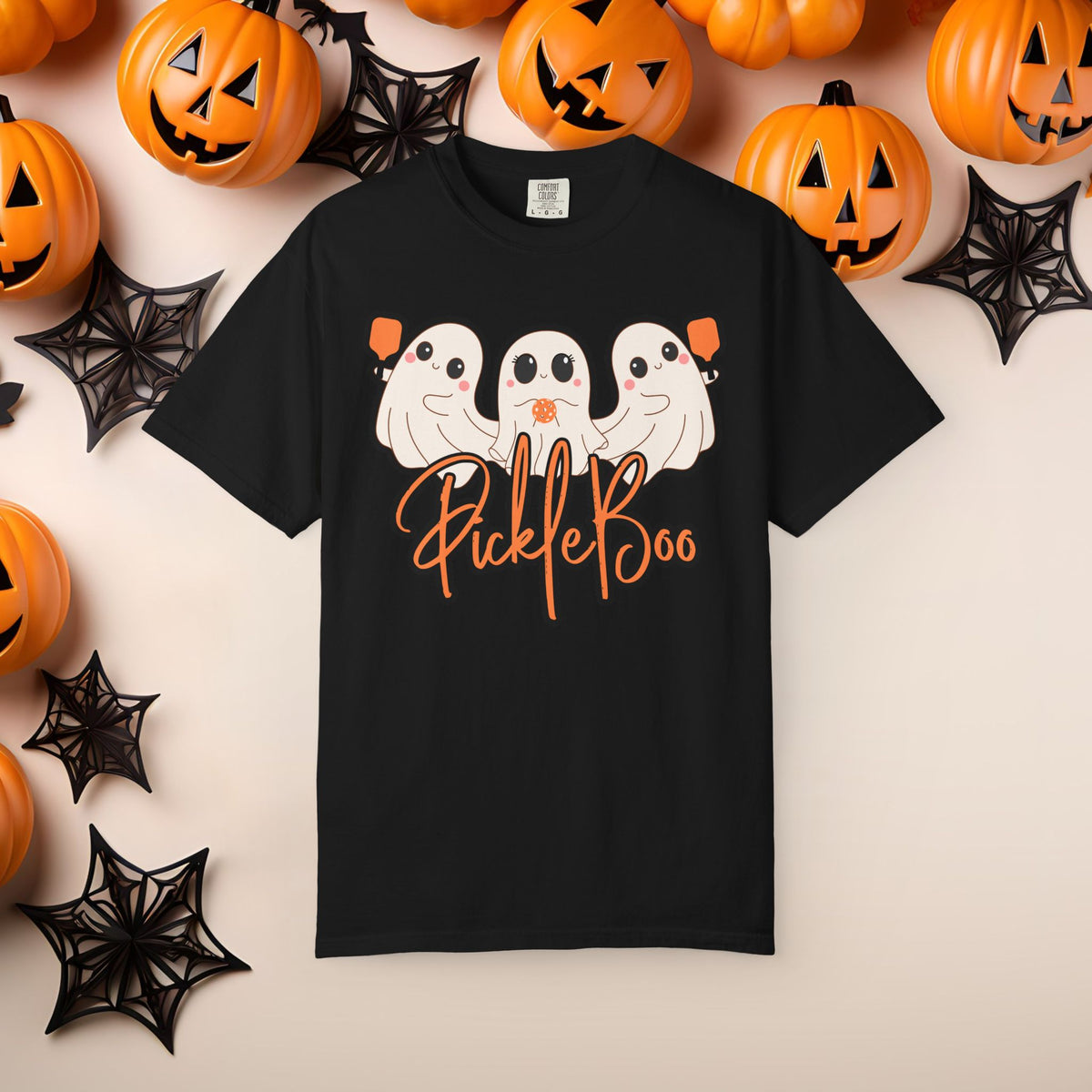 Pickleball Comfort Colors Halloween Ghost Shirt Cute Ghosts Playing Pickleball Boo Trick or Treat Fall Shirt for Pickleball Player