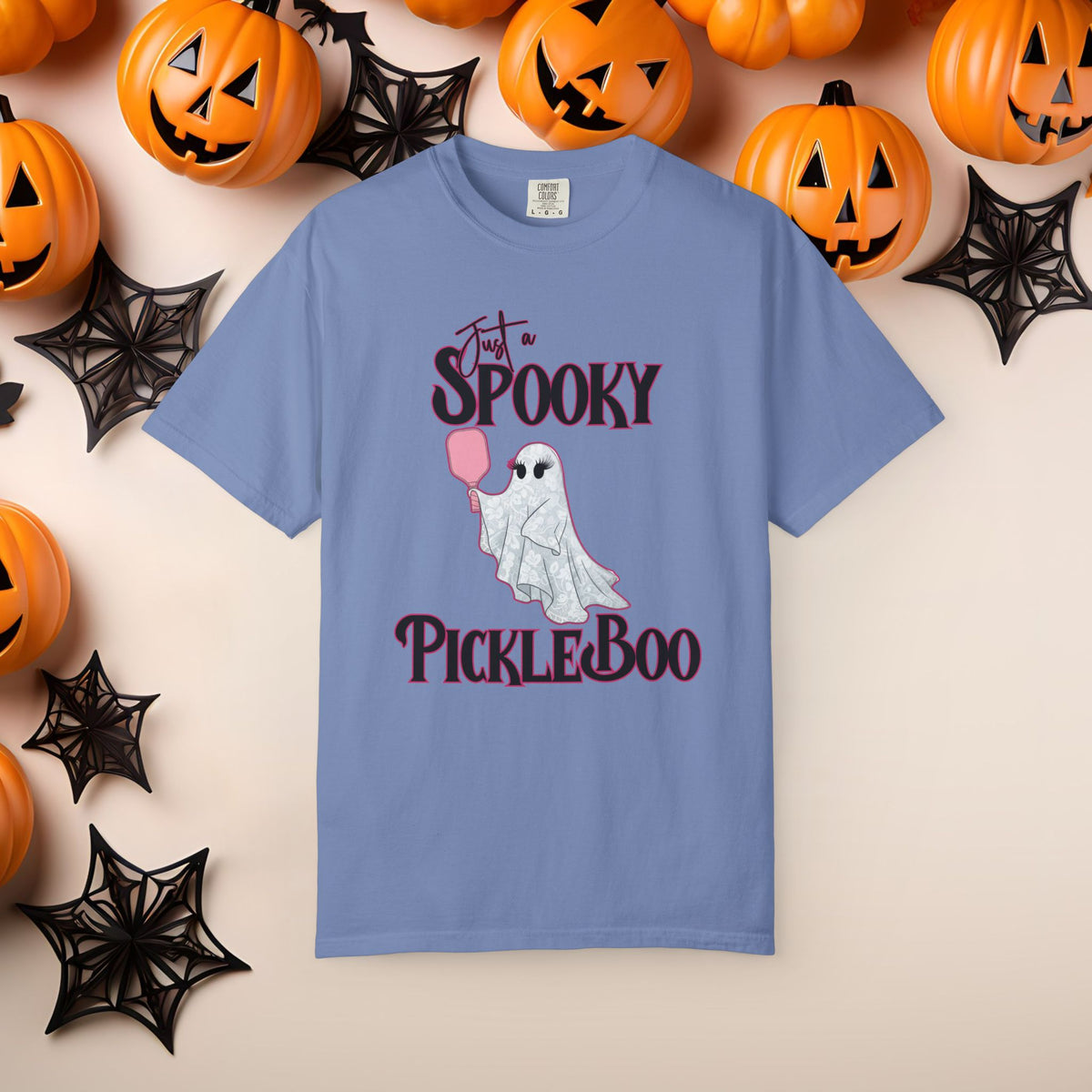 Pickleball Comfort Colors Halloween Ghost Shirt Cute Ghosts Playing Pickleball Boo Trick or Treat Fall Shirt for Pickleball Player