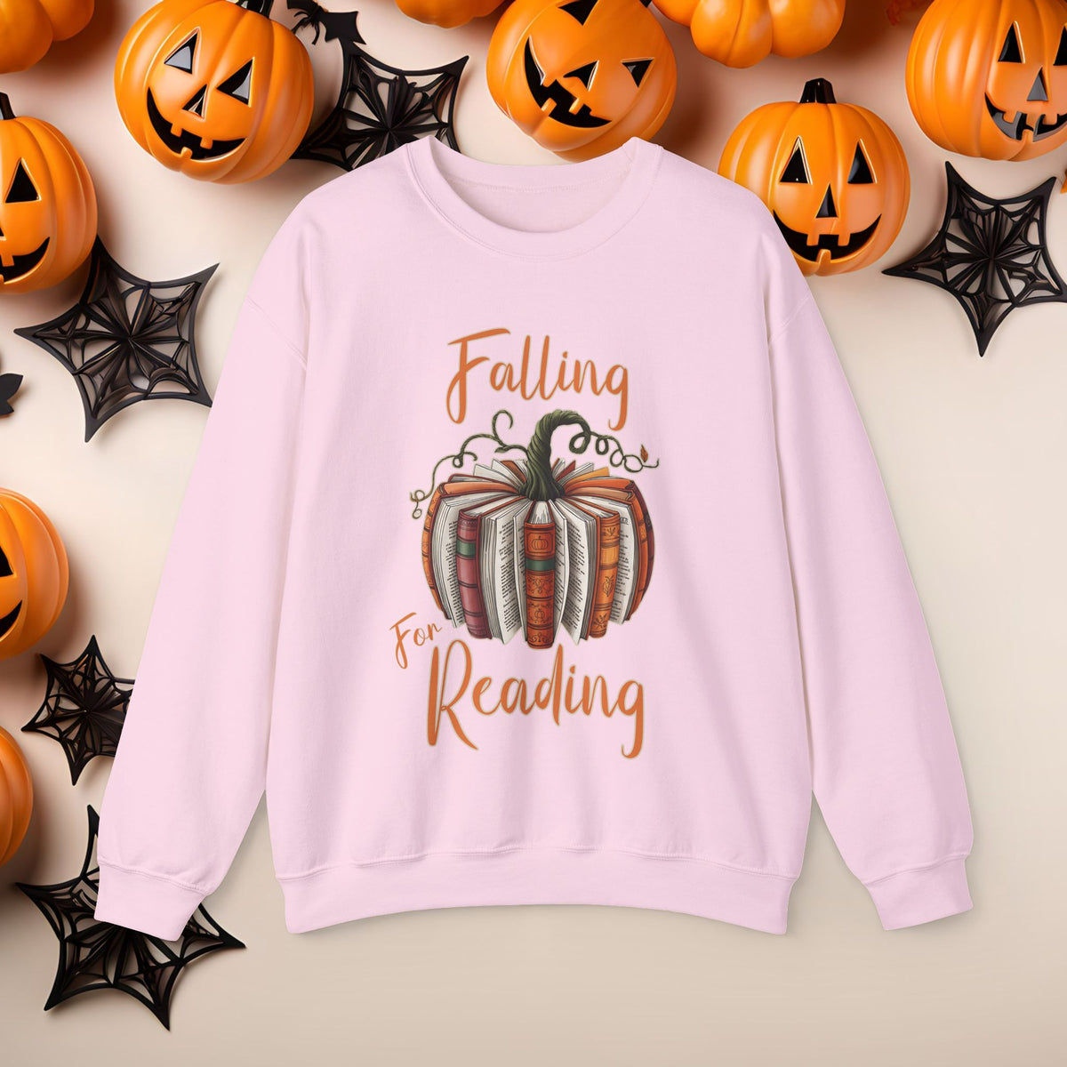 Funny Halloween Pumpkin Reading Bookish Crewneck Cute Fall Fun Pumpkin Cozy Season Sweatshirt Autumn Book Club Shirt for Mom Daughter Bestie
