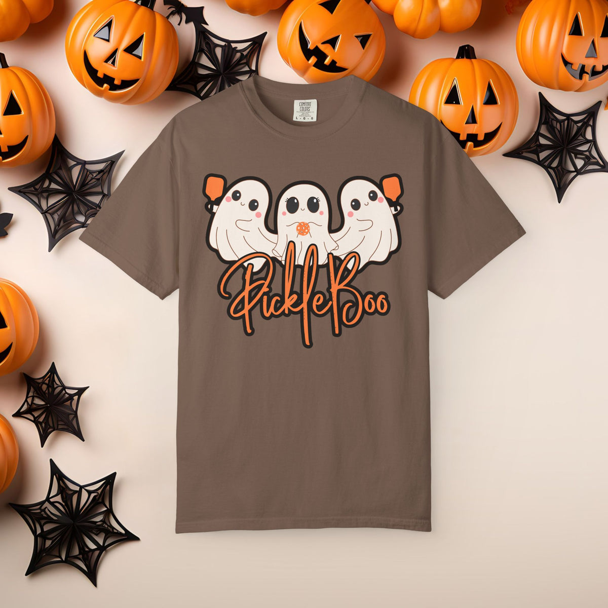 Pickleball Comfort Colors Halloween Ghost Shirt Cute Ghosts Playing Pickleball Boo Trick or Treat Fall Shirt for Pickleball Player