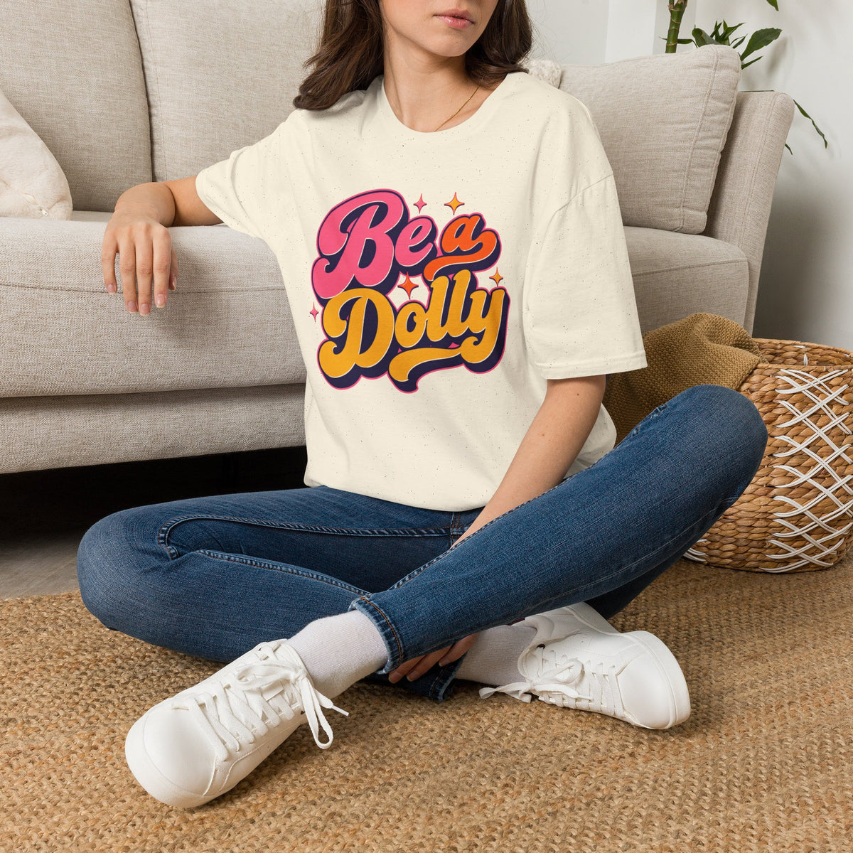 Dolly Tribute Shirt, Be a Dolly, Bold Vintage Aesthetic, Remember Dolly, Inspirational Typography T-Shirt