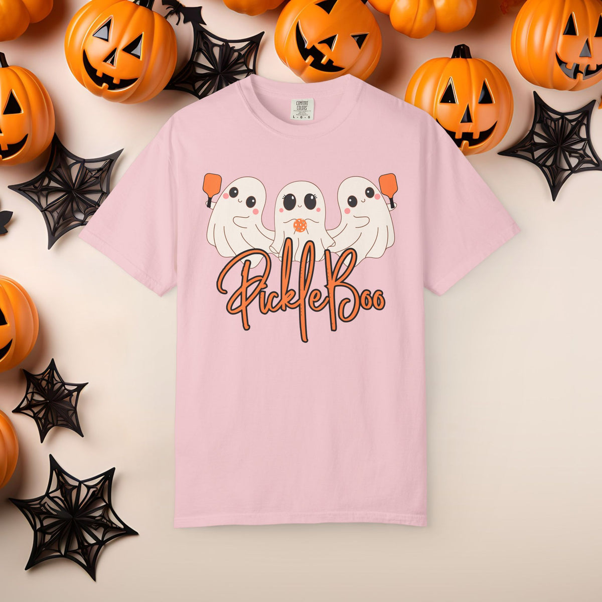 Pickleball Comfort Colors Halloween Ghost Shirt Cute Ghosts Playing Pickleball Boo Trick or Treat Fall Shirt for Pickleball Player