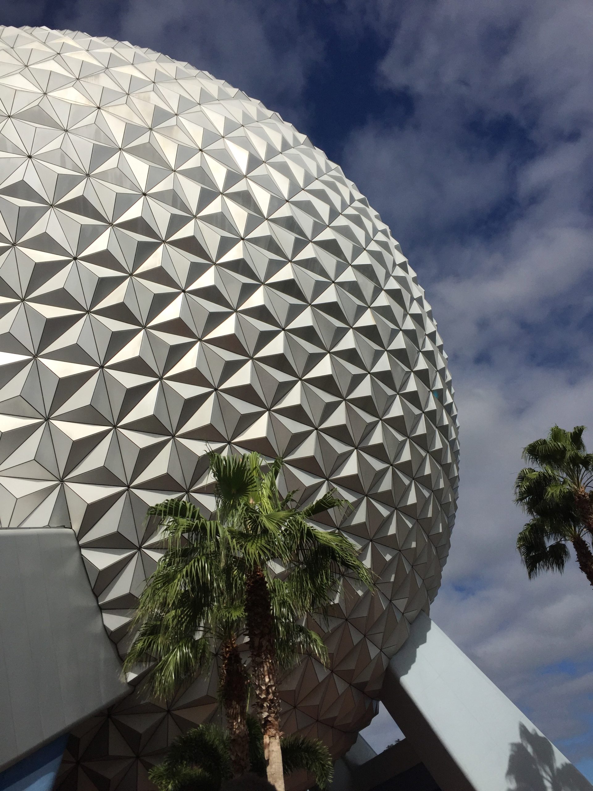 My Favorite Icon EVER Spaceship Earth Come Sea With Annie